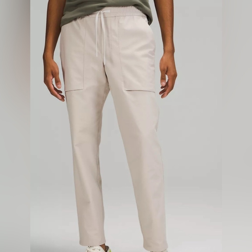 Lululemon Bowline Mens Khaki Pants In Size‎ Medium